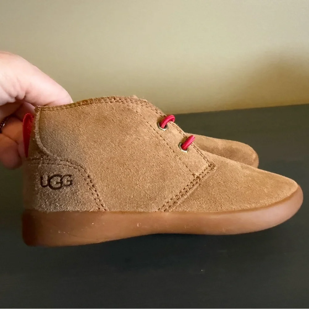 UGG like new